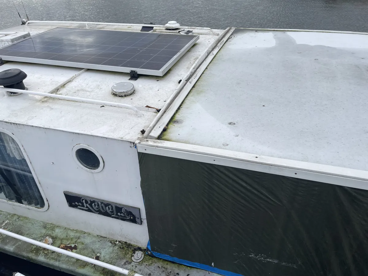 Steel Budgetboat Motorboat 900