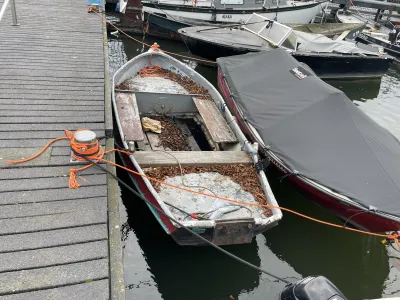 Steel Budgetboat Vlet 380 Photo 3