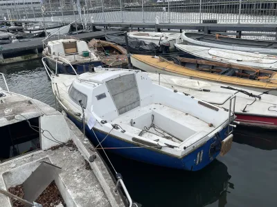 Polyester Budgetboat Cabin boat 600 Photo 4