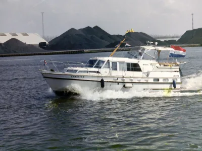 Polyester Motorboat Broom 39 Continental Photo 31