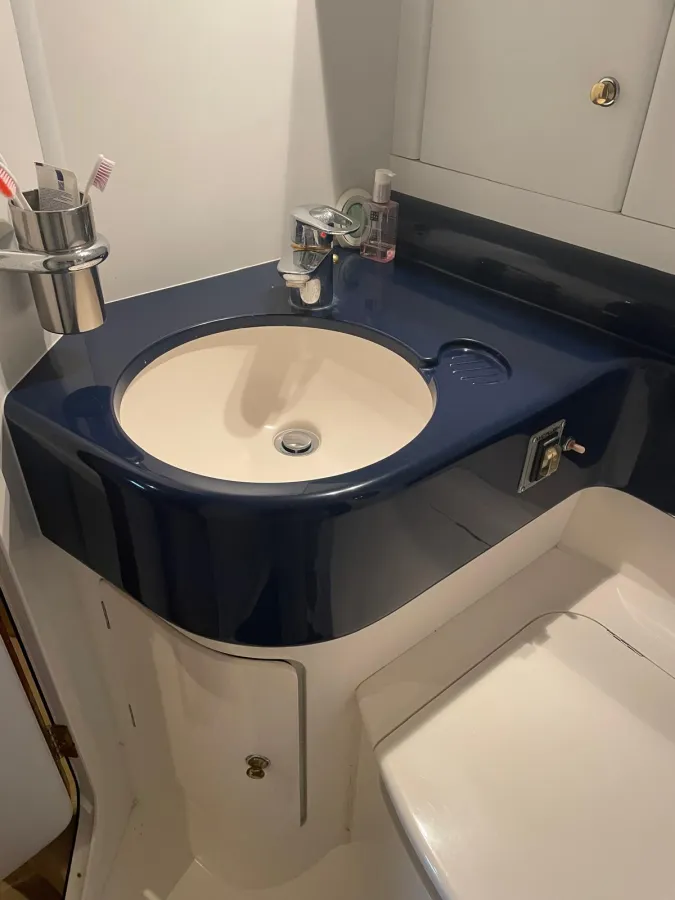 Polyester Bateau à moteur Princess V39