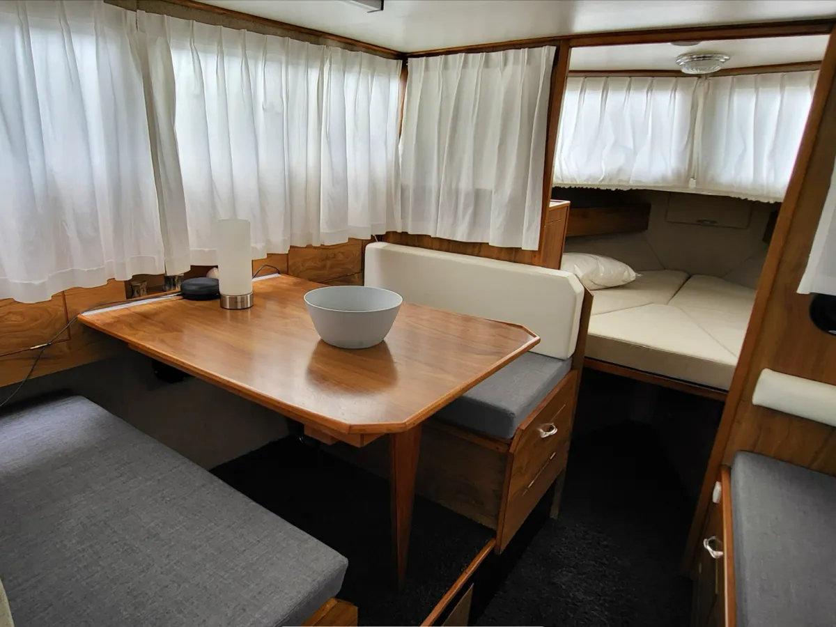 Polyester Bateau à moteur Princess 32