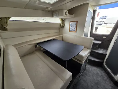 Polyester Motorboat Bayliner 2855 Photo 5