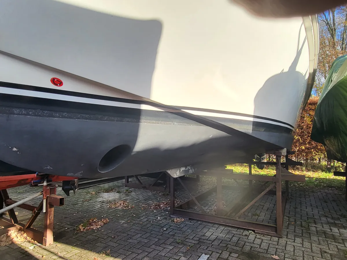 Polyester Motorboat Princess 32