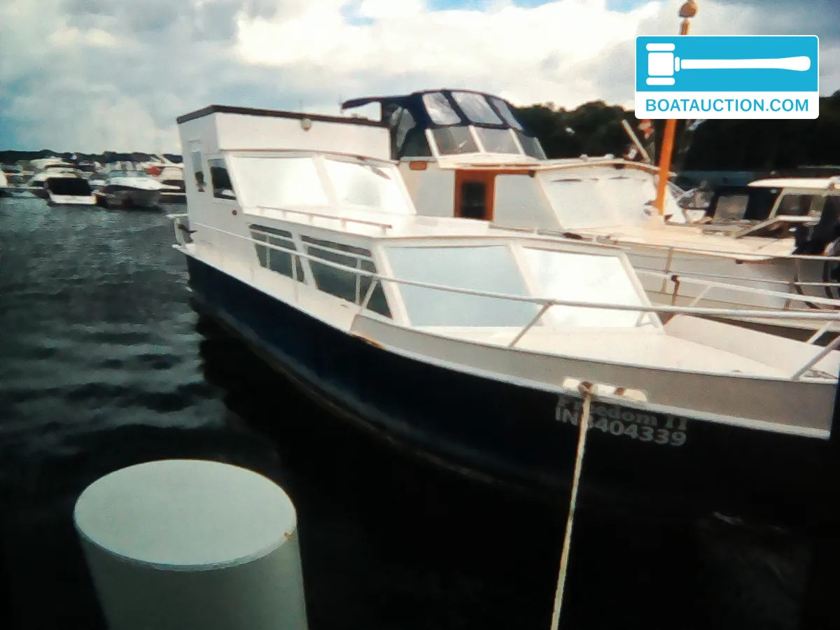 Thumbnail - Motorboot 900