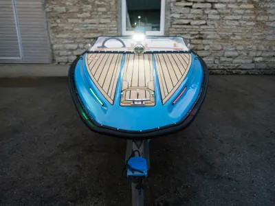 Polyester Motorboot Finn V-boat Foto 11