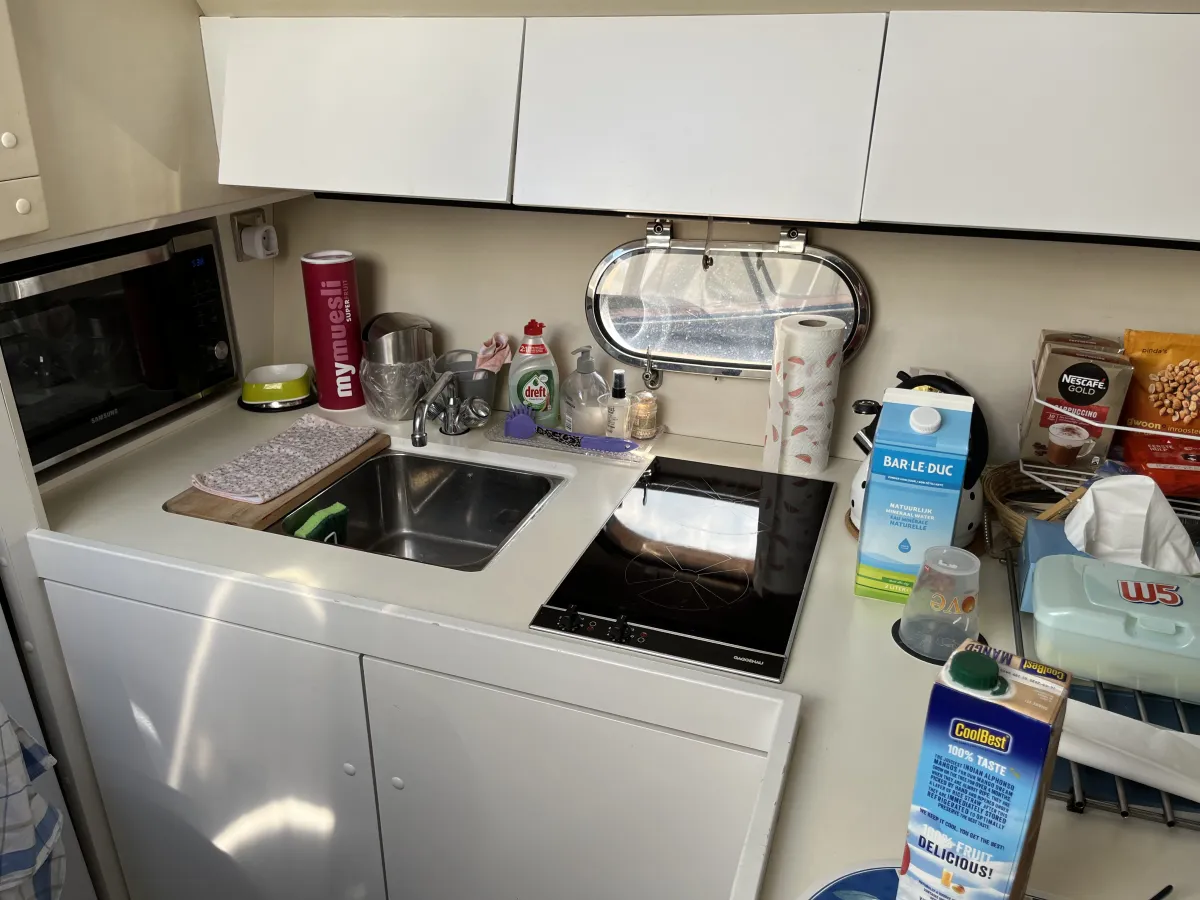 Polyester Motorboat Princess Riviera 46