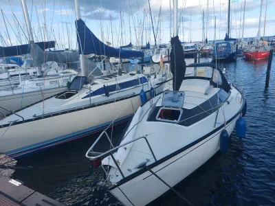 Polyester Segelboot Dufour 1800 Foto 3