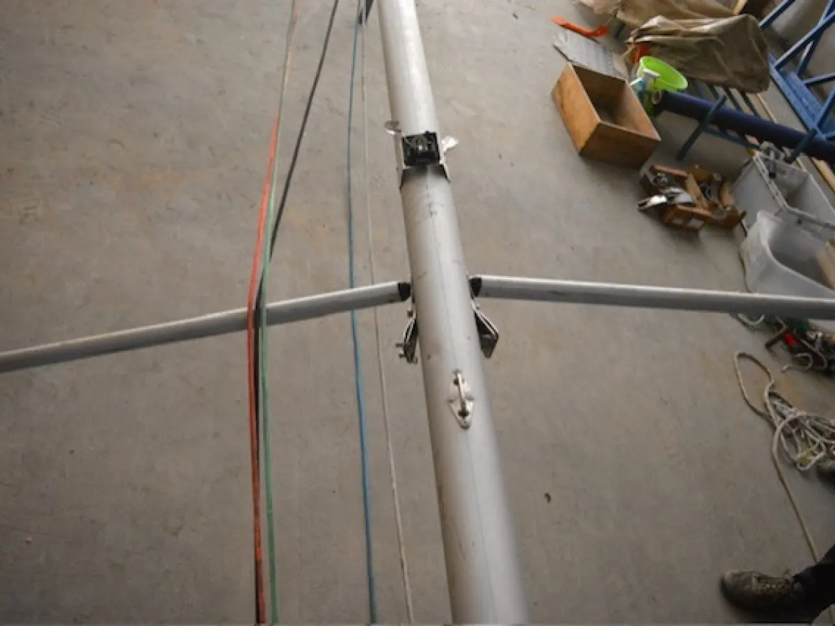 Polyester Zeilboot Omega 750