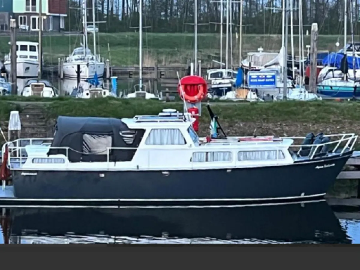 Staal Motorboot Aquanaut Kruiser 1035 OK AK