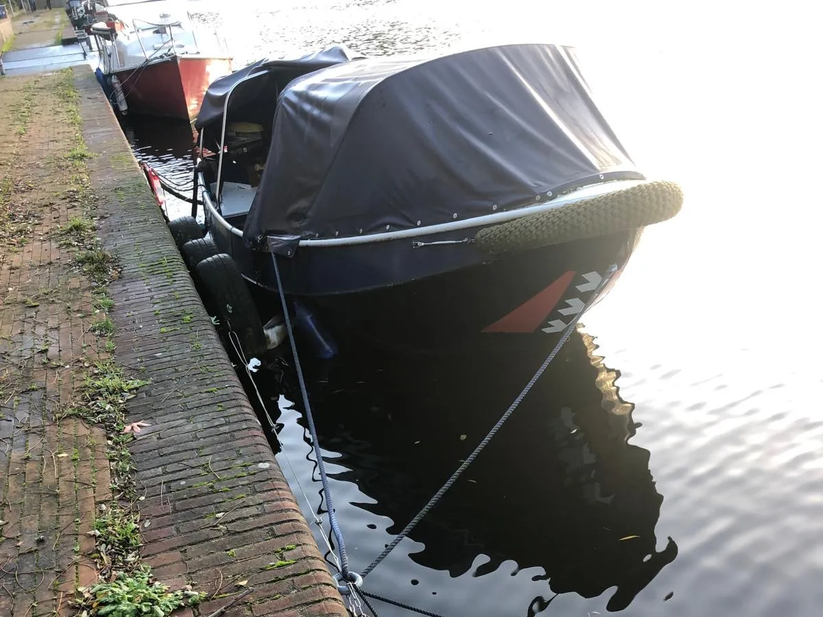 Steel Sloop Lelievlet 560