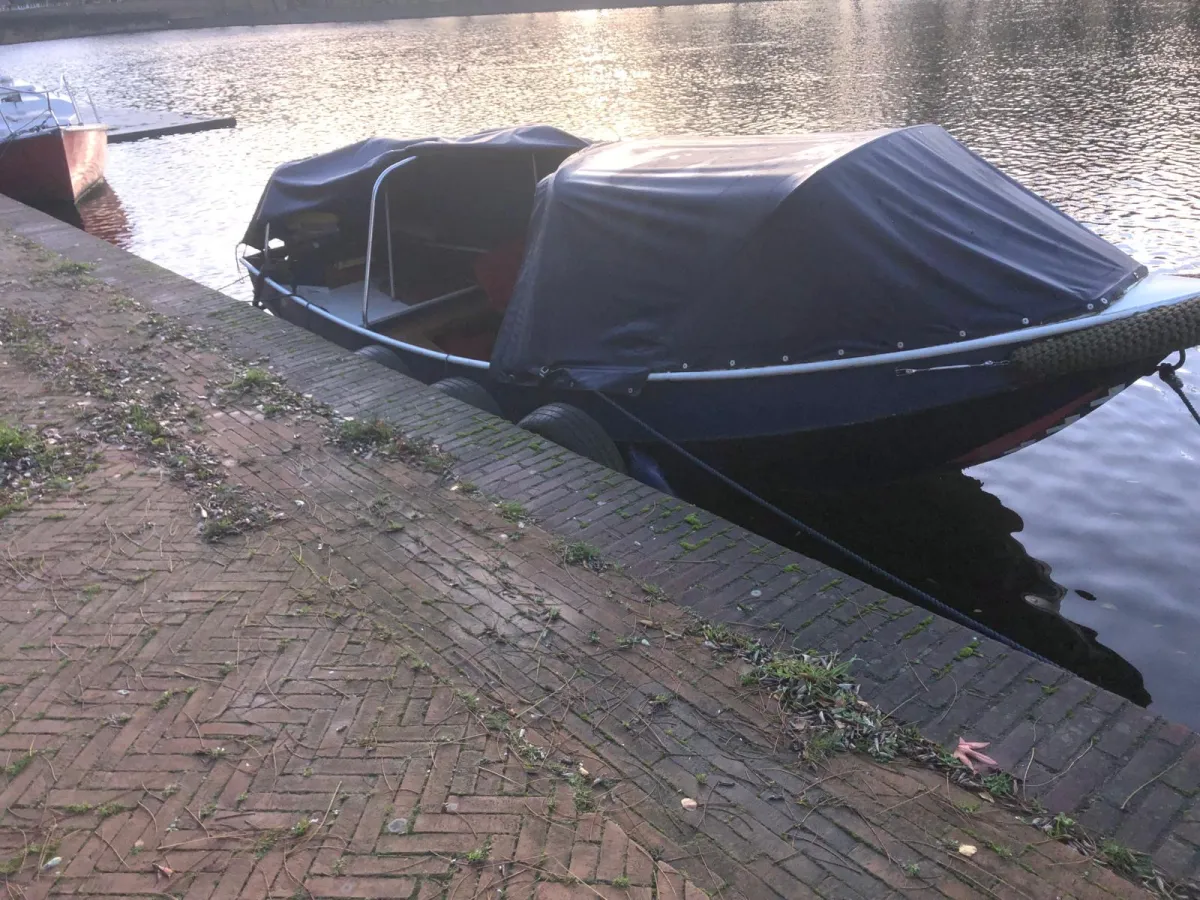 Steel Sloop Lelievlet 560