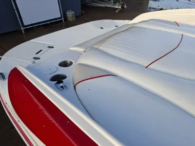 Polyester Speedboat Rinker 246 Captiva Cuddy Photo 17