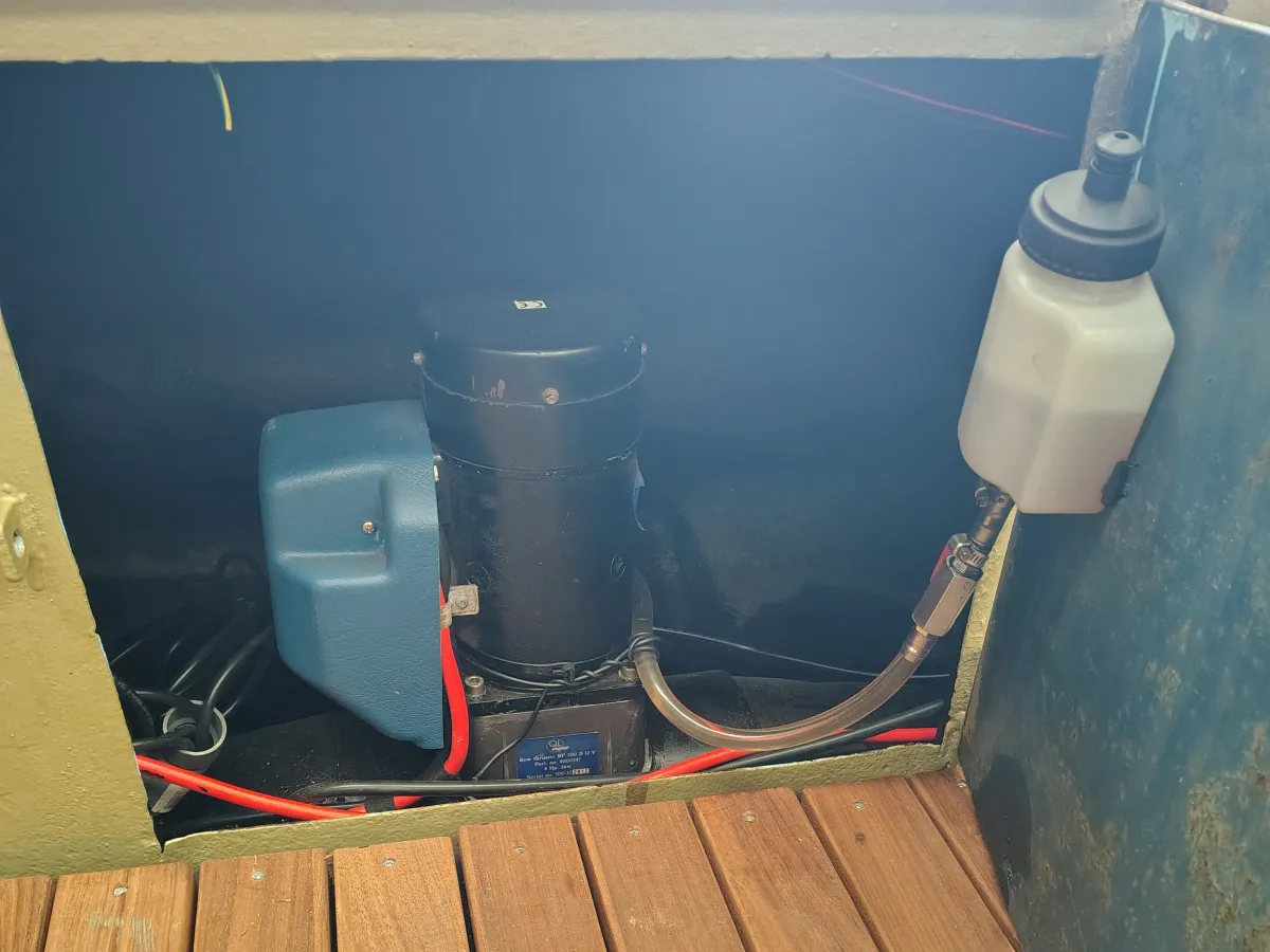 Acier Open motorboot Bateau à fond plat 800