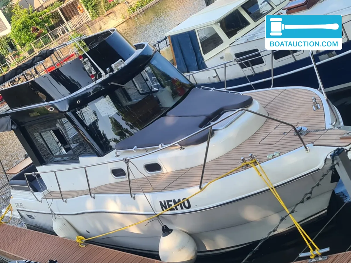 Thumbnail - Derone 990