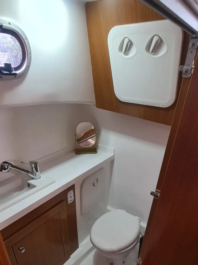 Polyester Bateau à moteur Derone 990