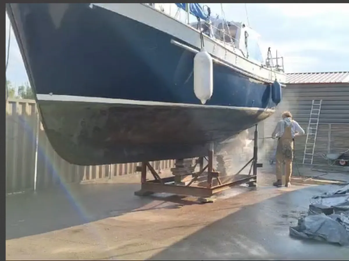 Polyester Sailboat Colvic Watson MK II