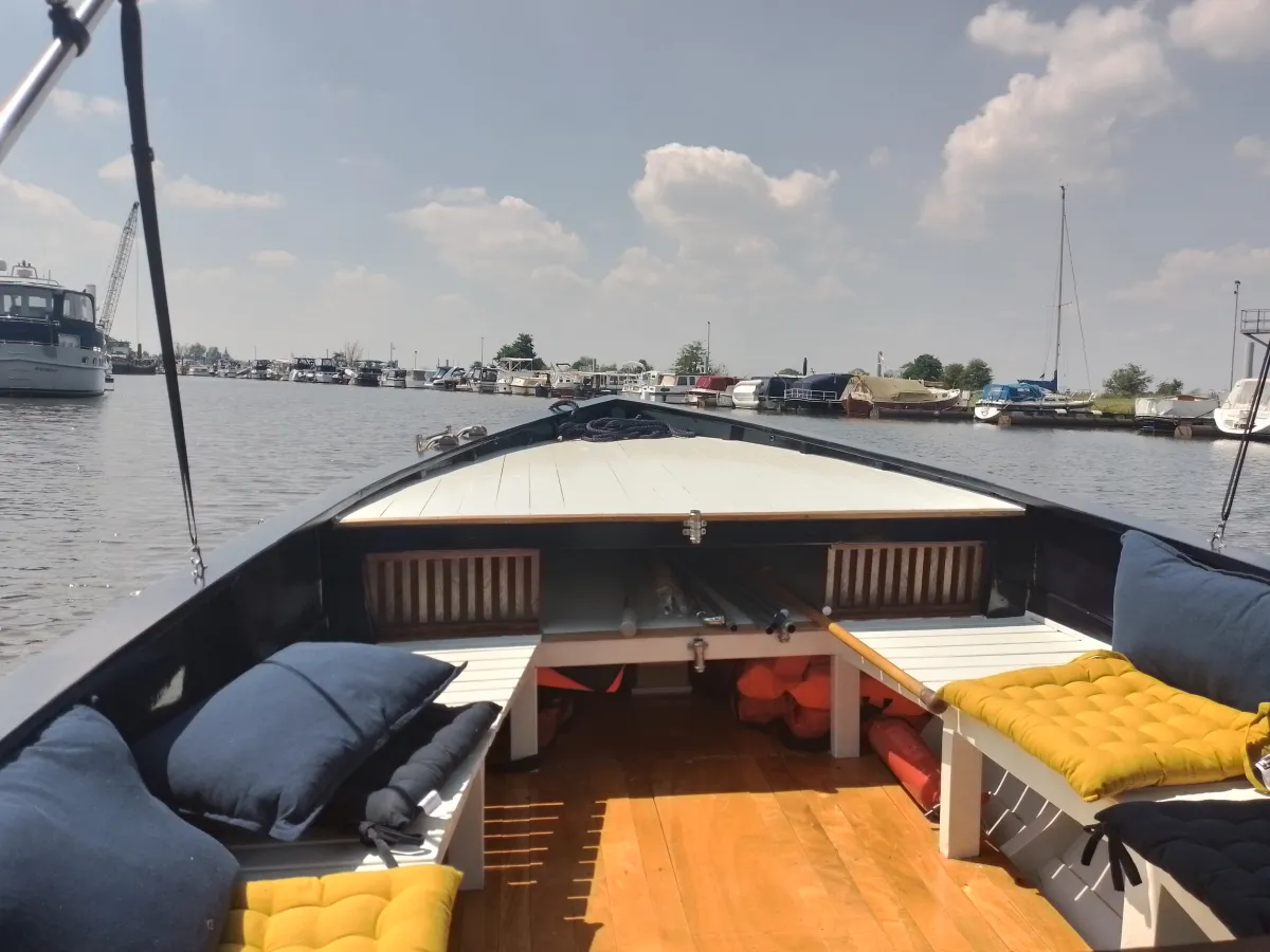 Wood Sloop Avanga 620