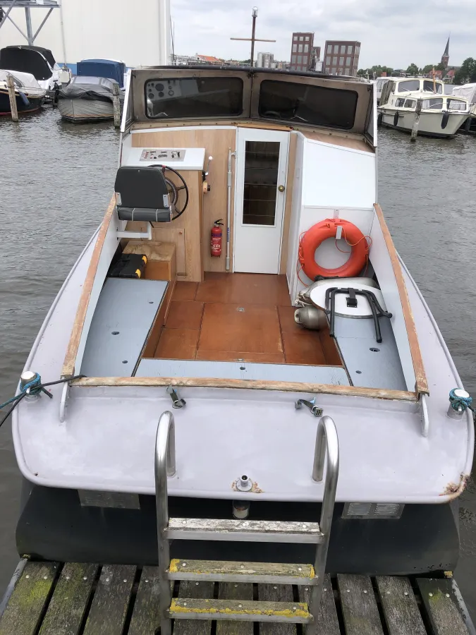 Steel Motorboat Beenhakker 900