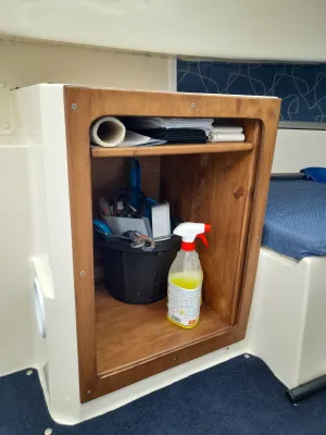 Polyester Bateau à moteur BlueStar Retro Cabin 22 Photo 10