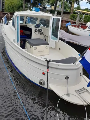 Polyester Bateau à moteur BlueStar Retro Cabin 22 Photo 19