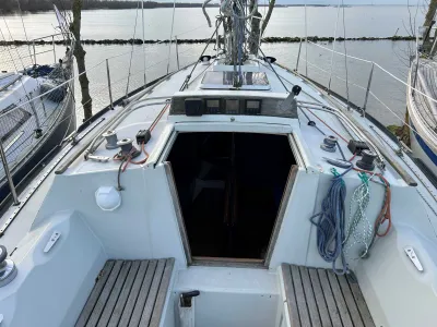 Polyester Sailboat Dufour 31 Photo 3