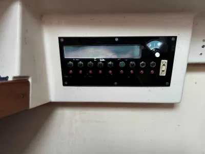 Polyester Sailboat Dufour 31 Photo 28