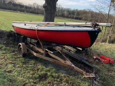 Polyester Voilier UFO 600 Photo 3