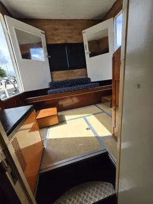 Steel Motorboat Motorboot 900 Photo 6