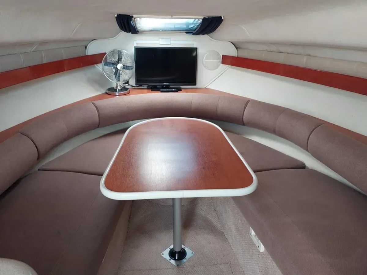 Polyester Speedboot Monterey 276