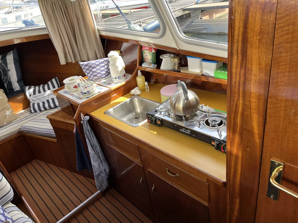 Steel Motorboat Tjeukermeer kruiser 950 AK