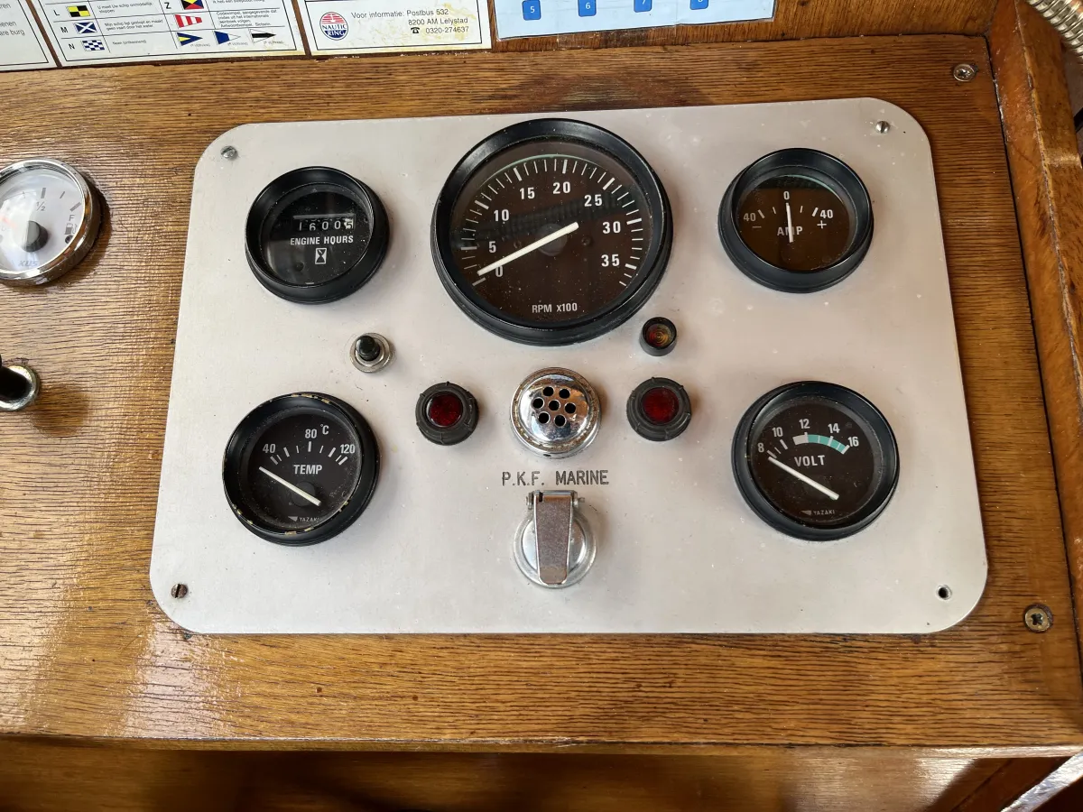 Steel Motorboat Tjeukermeer kruiser 950 AK