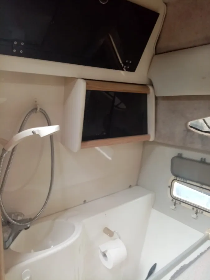 Polyester Motorboat Bayliner 2655 wide body