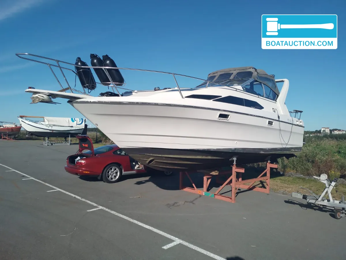 Thumbnail - Bayliner 2655 wide body