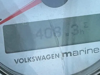 Polyester Speedboot Triton 225 Cuddy Foto 5