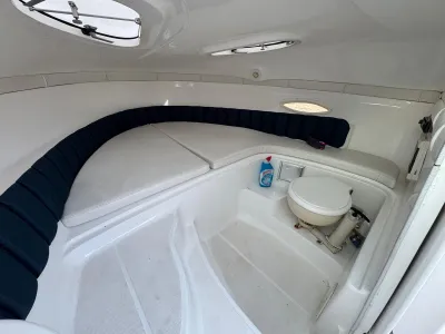 Polyester Speedboot Triton 225 Cuddy Foto 18