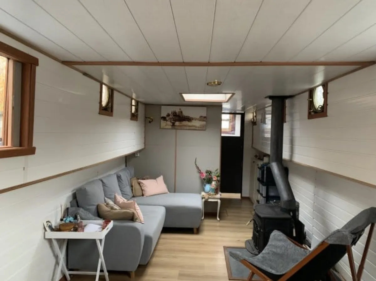 Staal Woonboot Stijlsteven 1900