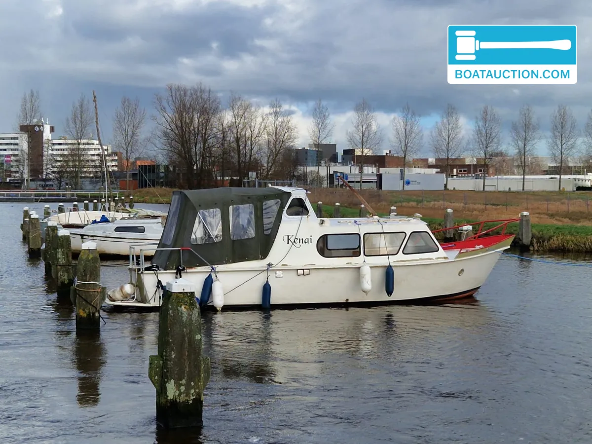 Thumbnail - Motorboot 850