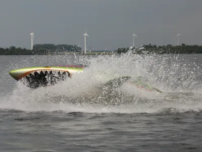 Polyester Speedboot Seabreacher X Foto 1