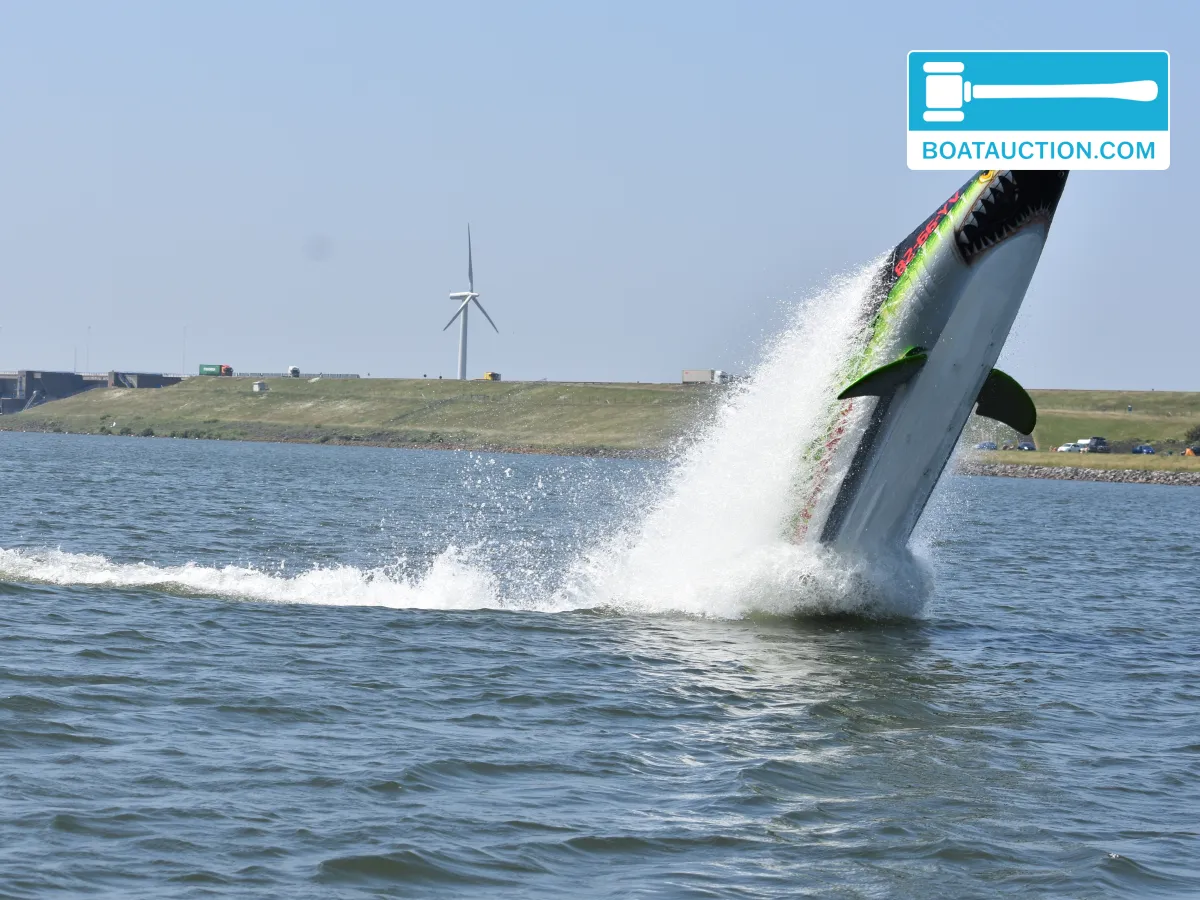 Thumbnail - Seabreacher X