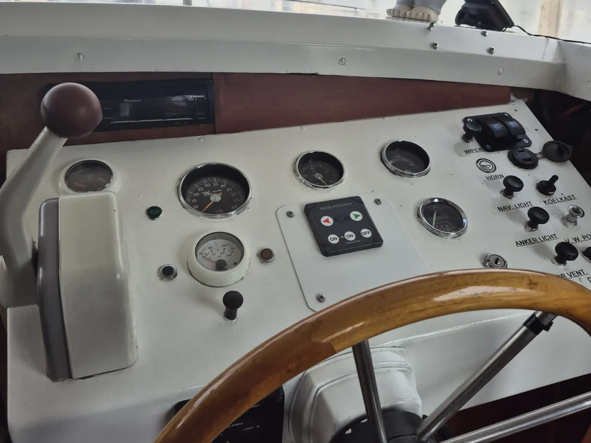 Polyester Motorboat Waterland 850 OK