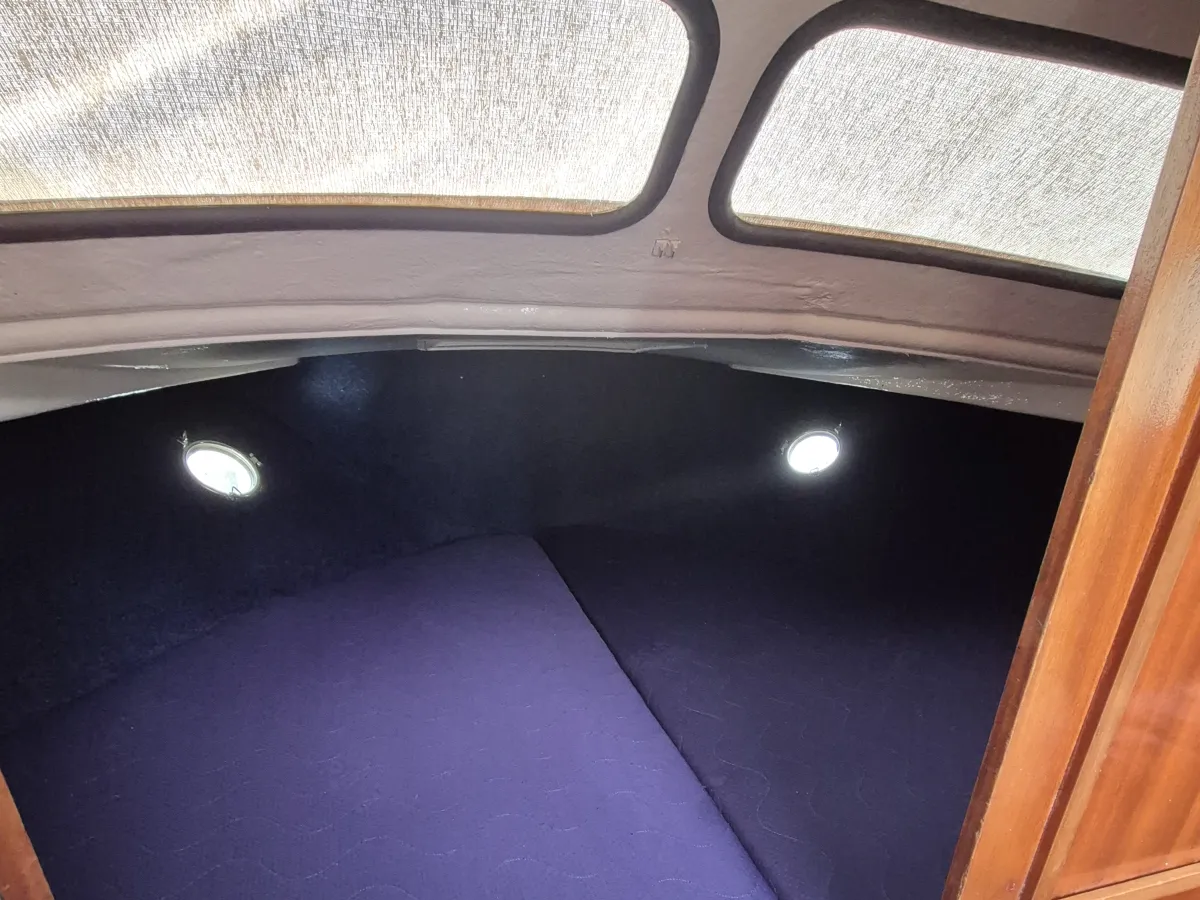 Polyester Motorboat Waterland 850 OK