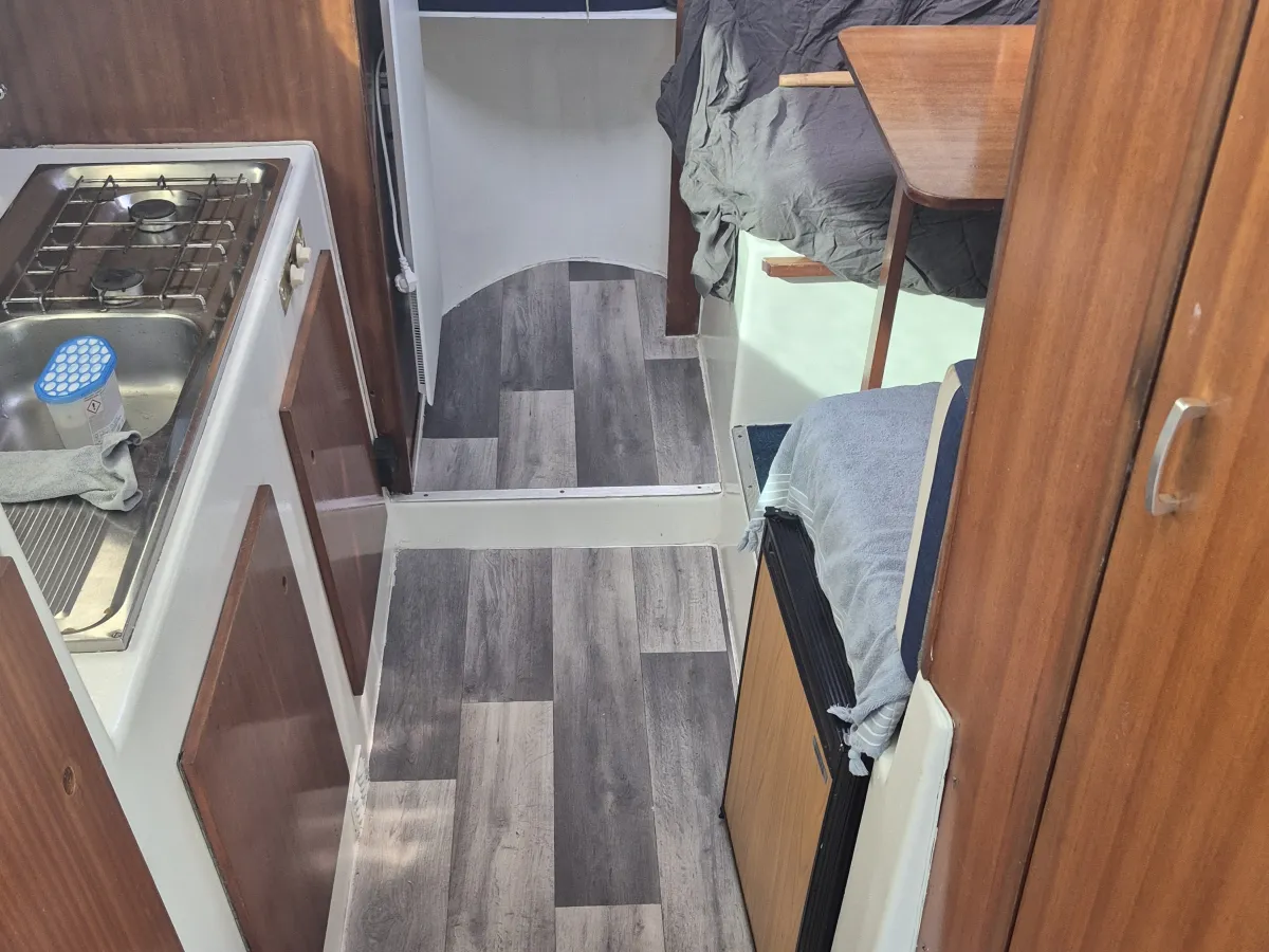 Polyester Motorboat Waterland 850 OK