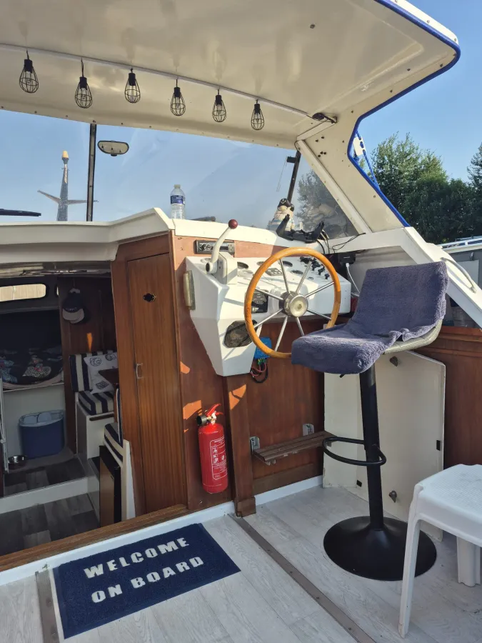 Polyester Motorboat Waterland 850 OK