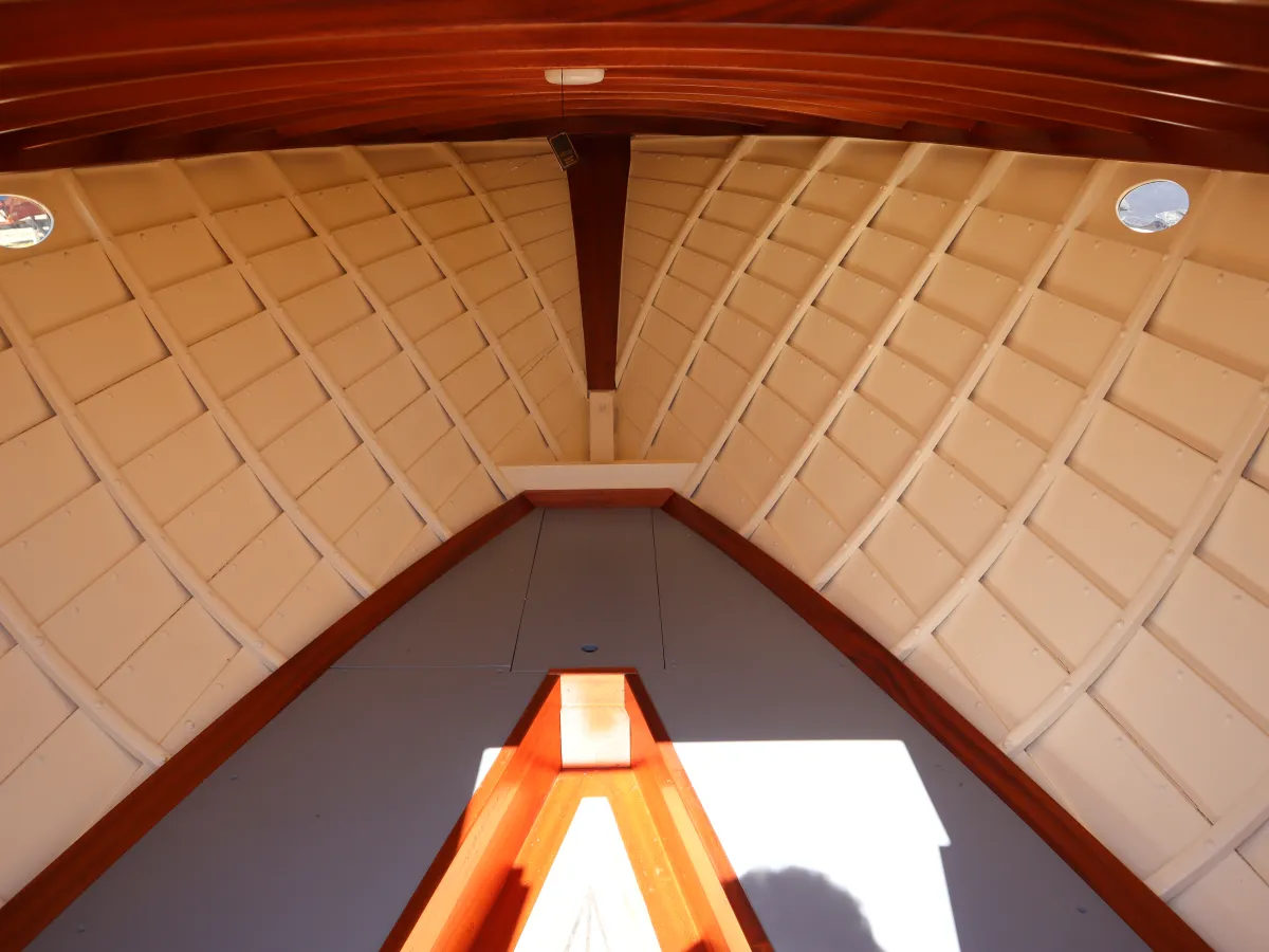 Hout Open motorboot Storebro Solo 25