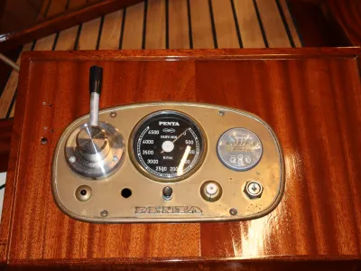 Hout Open motorboot Storebro Solo 25 Foto 32