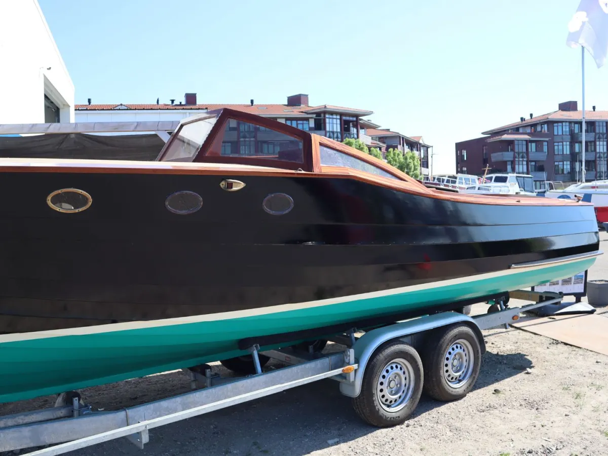 Hout Open motorboot Storebro Solo 25