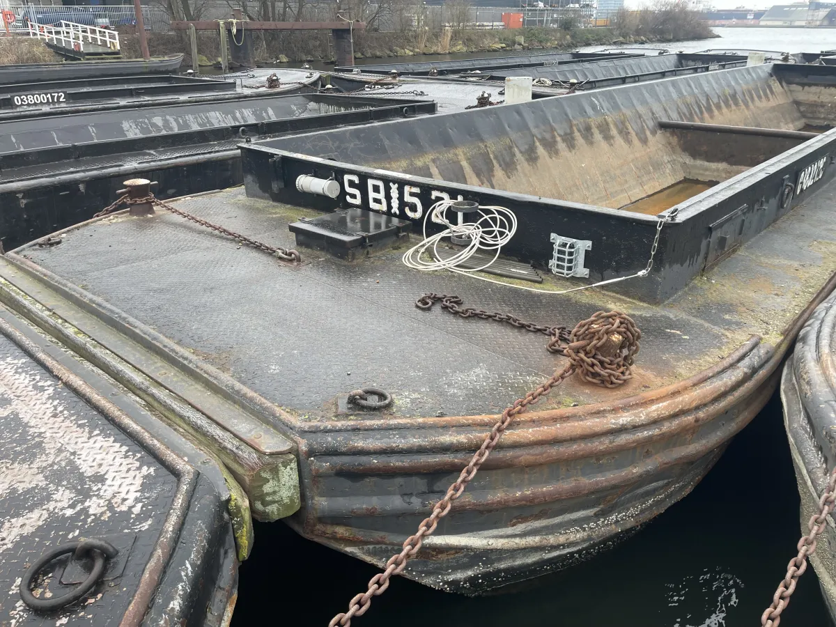 Staal Werkboot Vrachtduwbak SB521