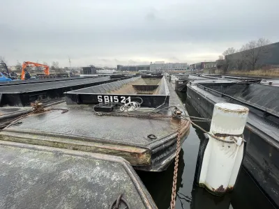 Staal Werkboot Vrachtduwbak SB521 Foto 6