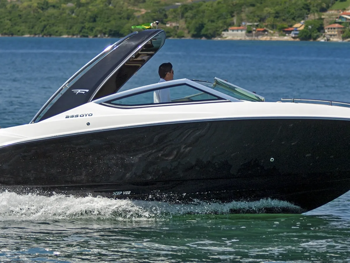 Polyester Speedboat Fibrafort 255